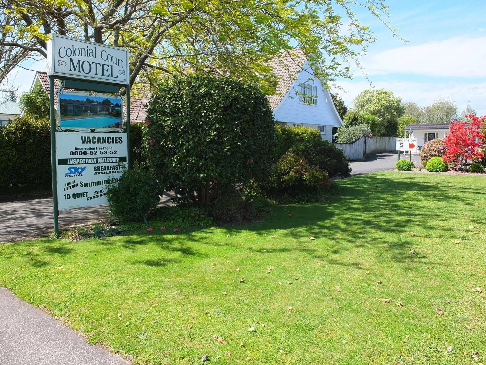 Colonial Court Motel Cambridge Exterior foto